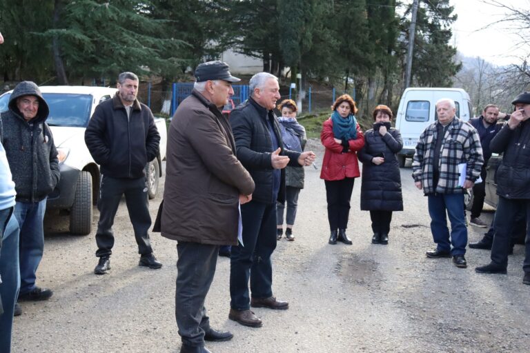 ვანის მუნიციპალიტეტის სოფლებში „სოფლის მხარდაჭერის პროგრამის“ პროექტებს ეცნობიან