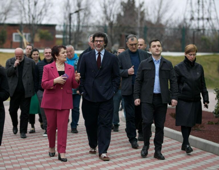 კახა კალაძე: წერეთლის გამზირის რეაბილიტაციასთან დაკავშირებით მერიაში არანაირი საგამოძიებო უწყება არ შემოსულა – ეს ძალიან დიდი ტყუილია