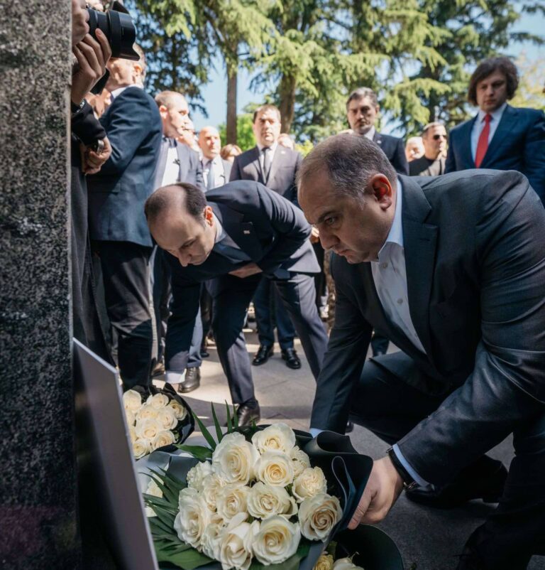 თავდაცვის მინისტრმა მეორე მსოფლიო ომში დაღუპულთა ხსოვნას პატივი მიაგო