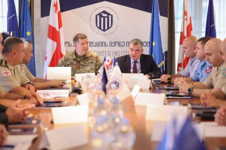 თავდაცვის ინსტიტუციური აღმშენებლობის სკოლაში უწყებათაშორისი კურსი გაიხსნა