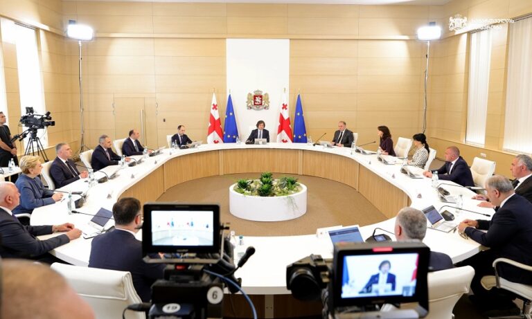 მთავრობა პარლამენტს ეროვნული უსაფრთხოების საბჭოს ლიკვიდაციის შესახებ საკანონმდებლო წინადადებით მიმართავს