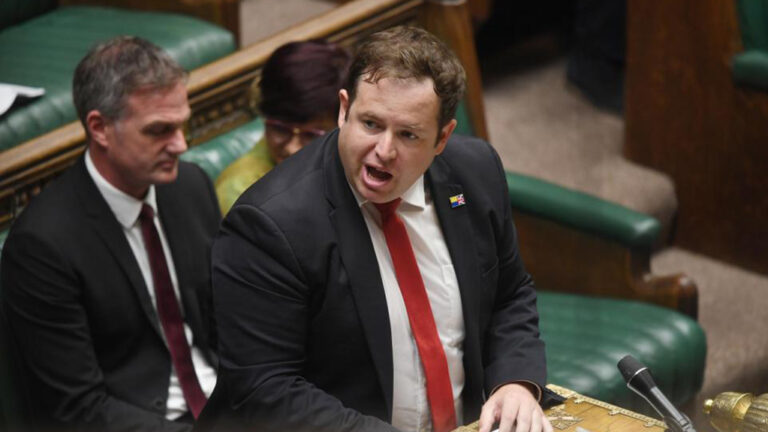 გაერთიანებული სამეფოს სახელმწიფო მინისტრი სტივენ დაუთი: საქართველოს ოპოზიციური ლიდერების დაპატიმრება უხეში მცდელობაა, აღიკვეთოს პოლიტიკური ოპონენტების არჩევნებში მონაწილეობა