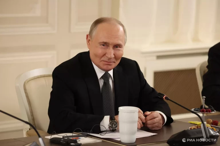 ვლადიმერ პუტინმა განაცხადა, რომ მზადაა ვოლოდიმირ ზელენსკის შეხვდეს