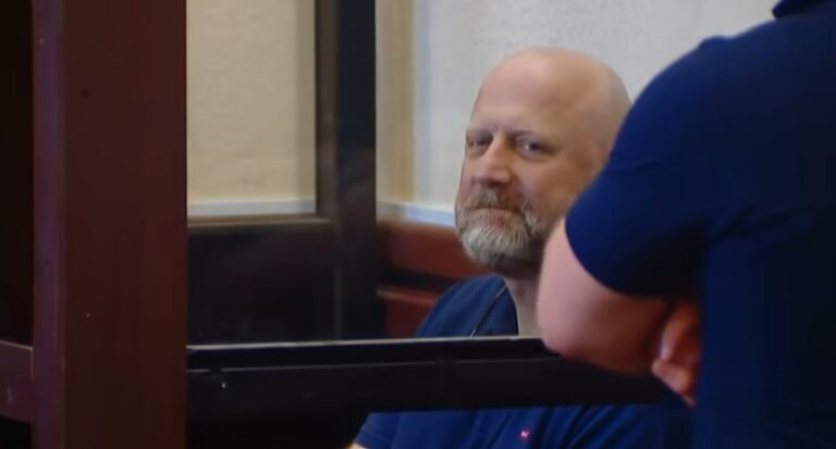 ზურაბ გირჩი ჯაფარიძეს 7 თვით თავისუფლების აღკვეთა მიესაჯა და 2 წლით თანამდებობის დაკავება აეკრძალა