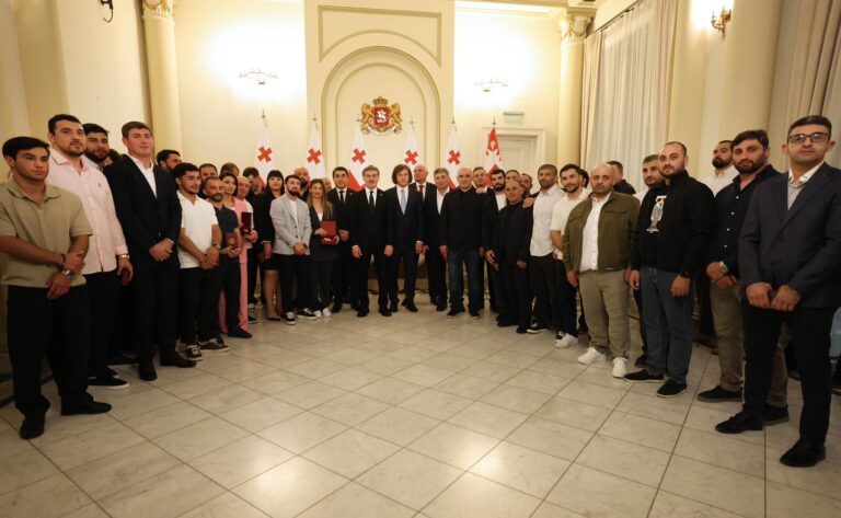 საქართველოს პრეზიდენტმა ძიუდოისტთა ეროვნული ნაკრების წევრები დააჯილდოვა