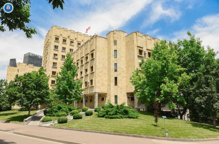 საქართველოს გენერალურმა პროკურატურამ ტელეკომპანია „მთავარ არხს“ ფინანსური დოკუმენტაციის გამოთხოვის მიზნით მიმართა