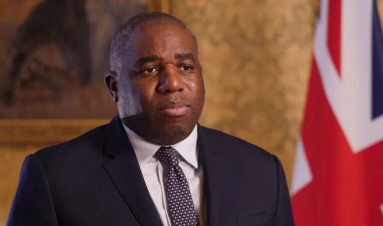 დიდი ბრიტანეთის საგარეო მდივანი: არ ვარ ინფორმირებული საქართველოს კორუფციულ საქმიანობაზე, მაგრამ ყურადღებით განვიხილავ მას და მოთხოვნებს ბრიტანეთის ვირჯინიის კუნძულებს წარვუდგენთ