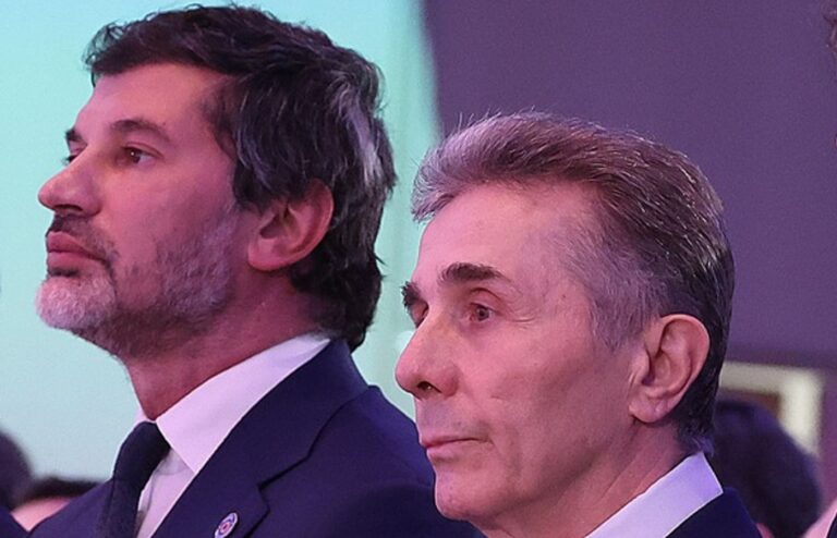 ლევან ხაბეიშვილი: კალაძეს ივანიშვილთან 2 მილიარდი ლარი აქვს მისატანი, მის მიმართ არის გზავნილი, რომ  თუ არ მიიტანა, ან მიქაუტაძის გზას დაადგები, ან რიჟვაძის გზას