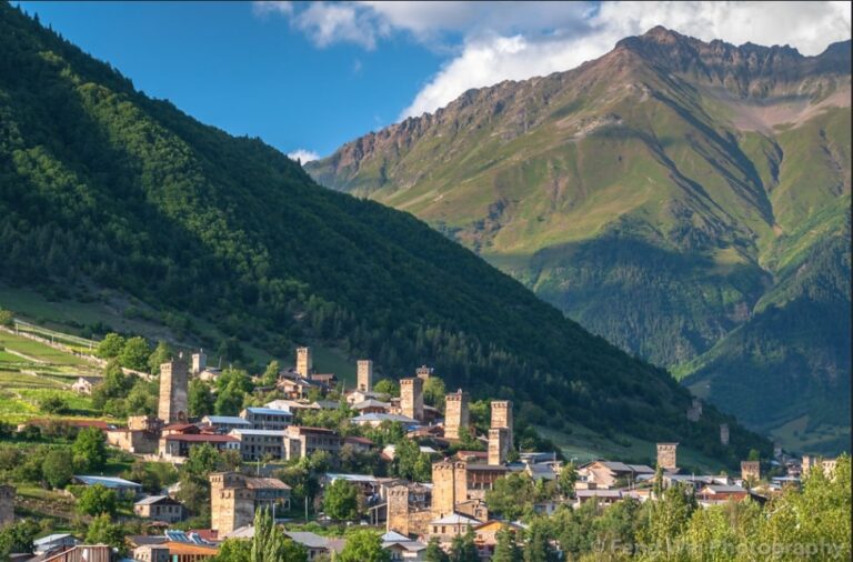 მიხეილ სააკაშვილი: სვანეთი ბევრად მეტად განვითარებული იქნებოდა, ივანიშვილს რომ არ შეეჩერებინა სვანეთის გვირაბის პროექტი, რომლითაც ქუთაისიდან ორ საათში ჩავიდოდით მესტიაში