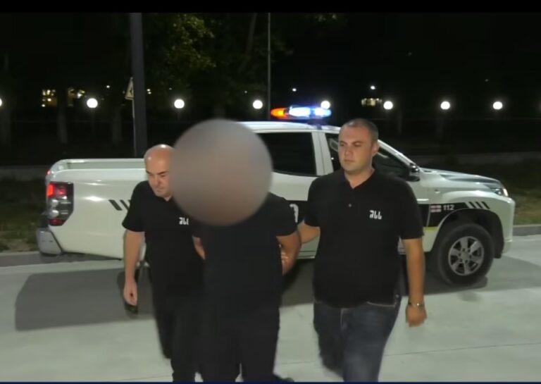 ამბროლაურის მუნიციპალიტეტში განზრახ მკვლელობის ბრალდებით ერთი პირი ცხელ კვალზე დააკავეს