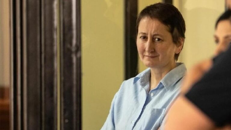 ბათუმის საქალაქო სასამართლომ მზია ამაღლობელს 2 წლით პატიმრობა შეუფარდა