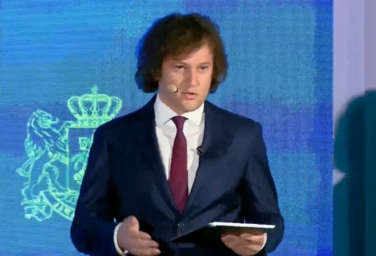 ირაკლი კობახიძე: კერძო სკოლებს შეეძლებათ, შეინარჩუნონ 12-წლიანი სასწავლო პროგრამა, საჯარო სკოლებშიც თუ ვინმეს ექნება სურვილი, გაიაროს მე-12 კლასი, შეიქმნება სპეცკლასები