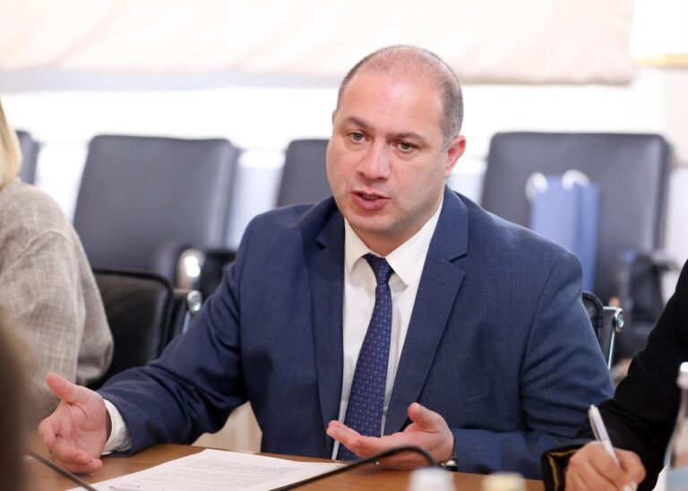 გივი მიქანაძე განათლების რეფორმის კონცეფციაზე: საბოლოო გადაწყვეტილებებს განხილვების საფუძველზე მივიღებთ 