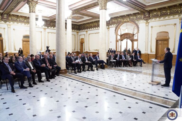 საგარეო საქმეთა სამინისტრო საქართველოში აკრედიტებულ დიპლომატიურ კორპუსთან შეხვედრის შესახებ ოფიციალურ ინფორმაციას ავრცელებს