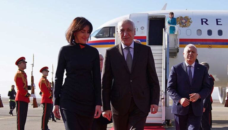 სომხეთის პრეზიდენტის, ვაჰაგნ ხაჩატურიანის საქართველოში ვიზიტი დაიწყო