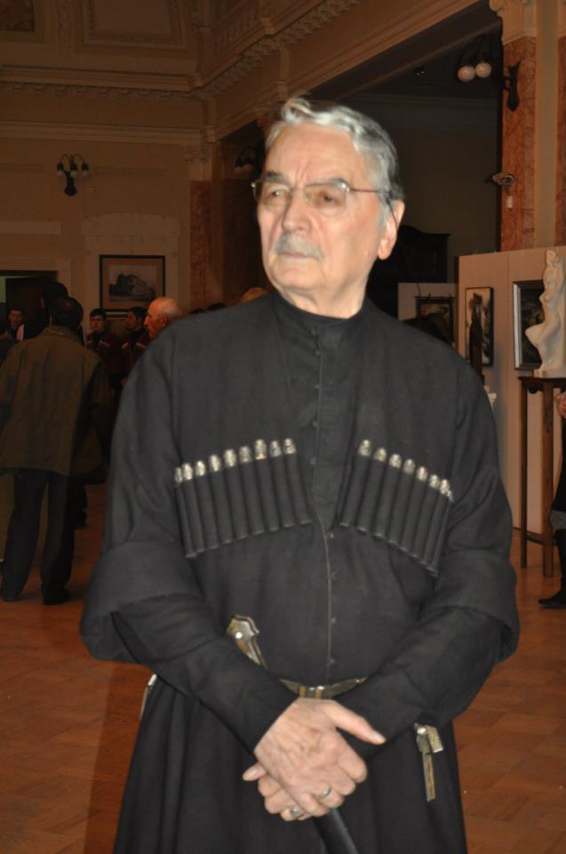 გარდაიცვალა კინომცოდნე გიორგი დოლიძე