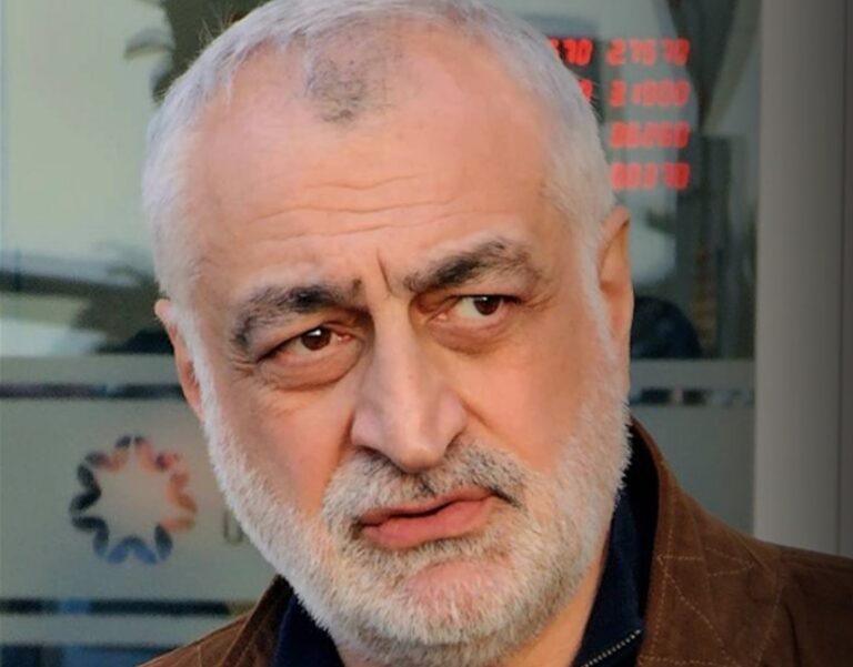 მამუკა ხაზარაძე: რაც შეეხება დეკლარაციის შევსებას, 2000 ლარით დამაჯარიმეს. კიდევ ერთი მცდელობაა, გადაფარონ ის მილიონები, ბიძინა ივანიშვილის მინისტრები რომ იპარავენ, სახლში უდევთ და თავისუფლად დადიან