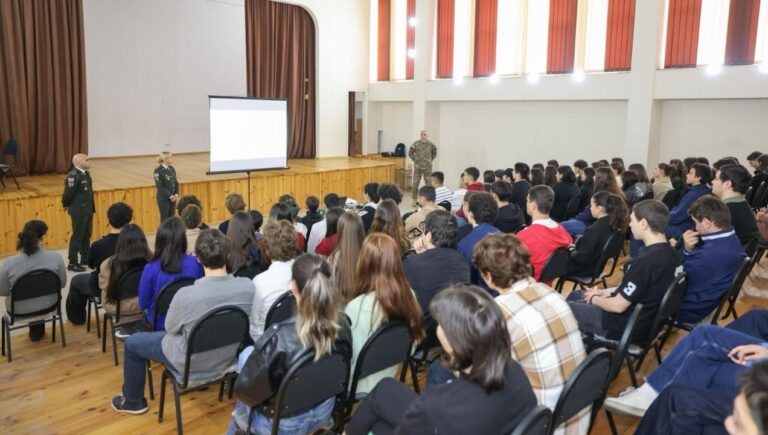პროექტი „ჩვენი ჯარი“ გრძელდება