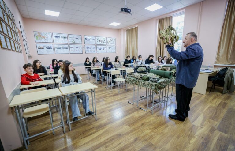 საპილოტე პროექტი – „სამხედრო საქმე“ ქვეყნის მასშტაბით საჯარო სკოლებში აქტიურად მიმდინარეობს