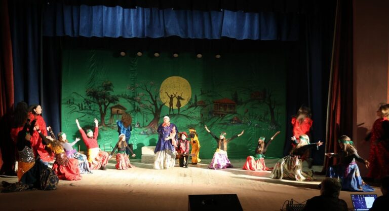 ცაგერის კულტურის ცენტრში გრიგოლ მდივნის სახელობის სახალხო თეატრის 125 წლის საიუბილეო საღამო და ვარსკვლავის გახსნის ცერემონია გაიმართა