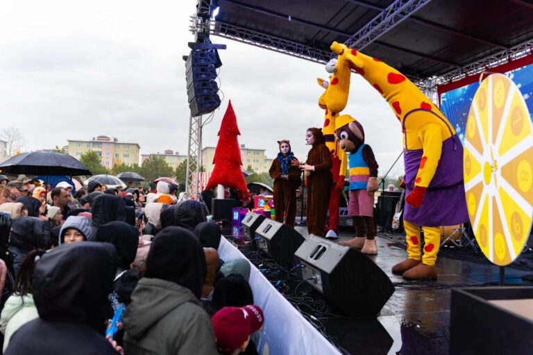 სენაკის სამხედრო ბაზაზე სამხედრო მოსამსახურეების შვილებისთვის საახალწლო ღონისძიება გაიმართა