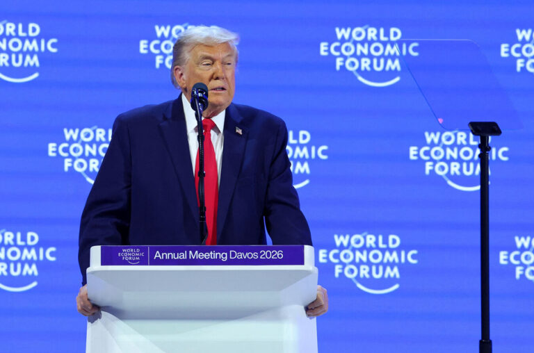 დონალდ ტრამპი: ჩვენ გარეშე ახლა ყველა გერმანულად და ცოტა იაპონურად ილაპარაკებდით, ომის შემდეგ გრენლანდია უკან დავუბრუნეთ დანიას, როგორი სულელები ვიყავით, მაგრამ მაინც დავაბრუნეთ