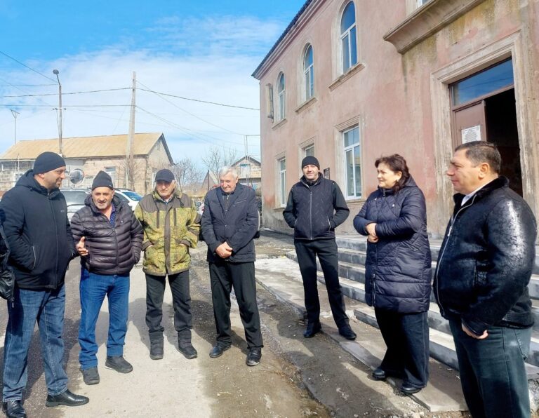 ნინოწმინდის მუნიციპალიტეტის ეშტიის ადმინისტრაციულ ერთეულში „სოფლის მხარდაჭერის პროგრამა 2026“-ის ფარგლებში შეხვედრები გაიმართა