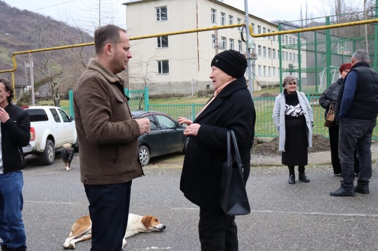 ვანის მუნიციპალიტეტში „სოფლის მხარდაჭერის პროგრამის“ ფარგლებში შეხვედრები გაიმართა