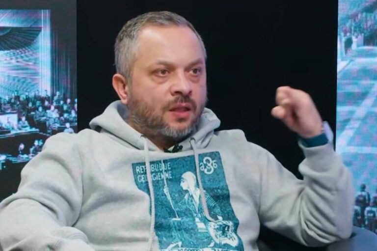 ბექა კობახიძე: აქ ვიქნები თუ საზღვარგარეთ, მე ჩემს თავსა და ოჯახს მოვუვლი, ამაში არ არის საქმე, მაგრამ ქვეყანას ვგლოვობ