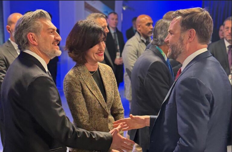 საქართველოს პრეზიდენტი და საგარეო საქმეთა მინისტრი აშშ-ის ვიცე-პრეზიდენტს, ჯეი დი ვენსსა და აშშ-ის სახელმწიფო მდივანს, მარკო რუბიოს შეხვდნენ