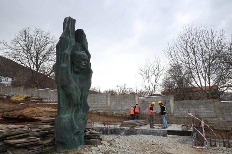 ივანე ჯავახიშვილის 150 წლის იუბილესთან დაკავშირებით, სოფელ ხოვლეში სახლ-მუზეუმის აღდგენა მიმდინარეობს