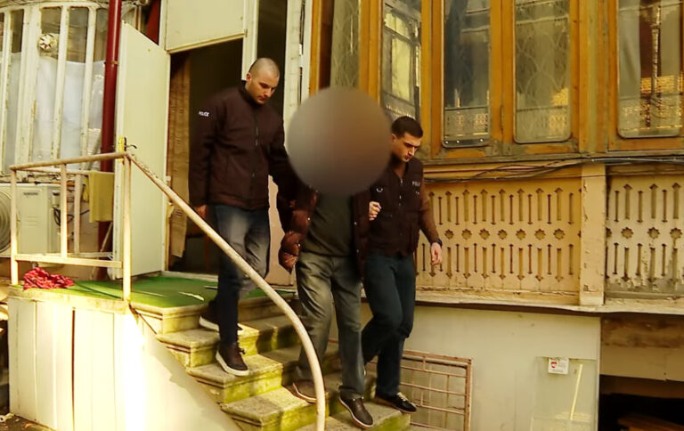 [ვიდეო] თბილისში მეუღლის დაჭრის ფაქტზე ერთი პირი დააკავეს