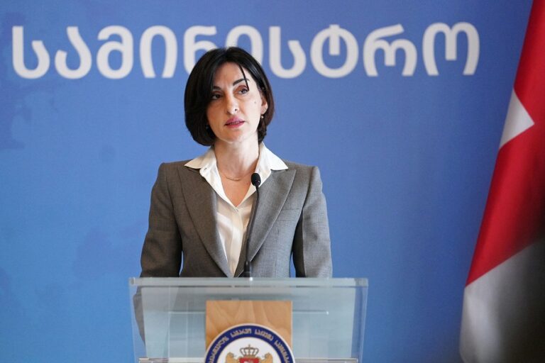 მაკა ბოჭორიშვილი: დიდი ბრიტანეთის ელჩს მოვთხოვეთ, რას ეფუძნება შეფასებები, რასაც ისინი აკეთებენ ქართულ ტელეკომპანიებთან დაკავშირებით; მტკიცებულება ან რაიმე დოკუმენტი, რაც გაამართლებდა ამ გადაწყვეტილებას, მე არ მინახავს