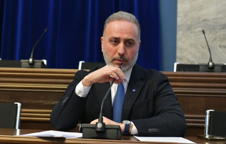 გიორგი შარაშიძე: მორიგი შიკრიკი ჰყავს ჩუმად გაგზავნილი ივანიშვილს აშშ-ში, არც მეტი არც ნაკლები, სუს-ის ხელმძღვანელის, მამუკა მდინარაძის სახით