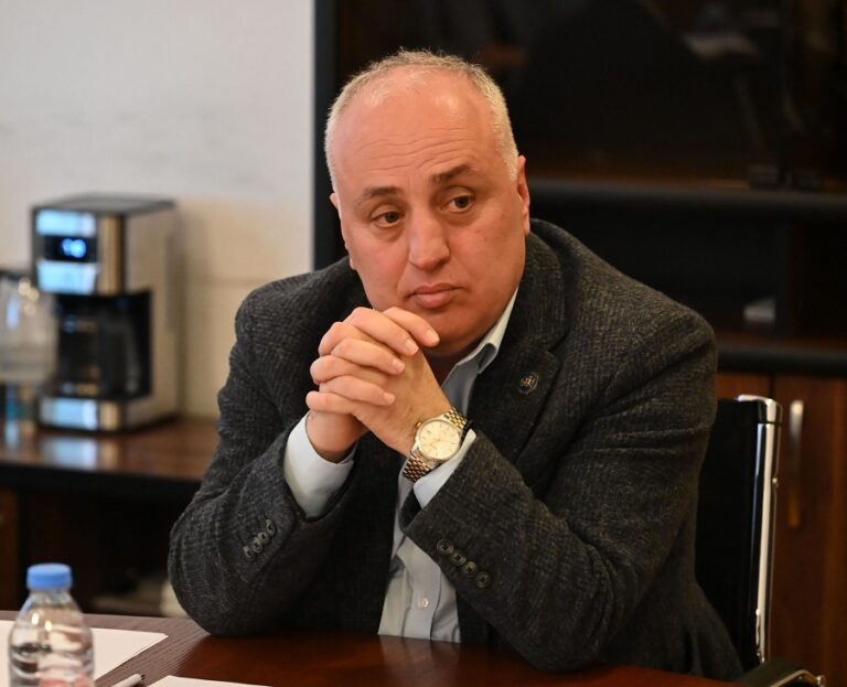 დიმიტრი ხუნდაძე აცხადებს, რომ „ქართული ოცნების“ „სავალალო საკადრო პოლიტიკა“ უნდა დასრულდეს