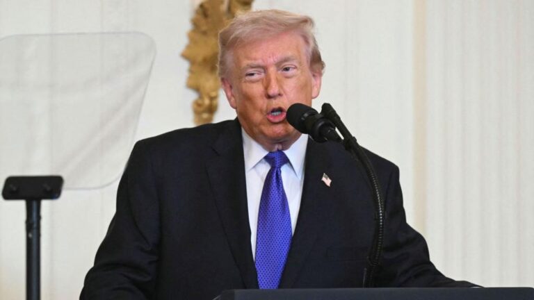 დონალდ ტრამპი: აშშ ირანში „ფართომასშტაბიანი საბრძოლო ოპერაციების“ ჩატარებას განაგრძობს