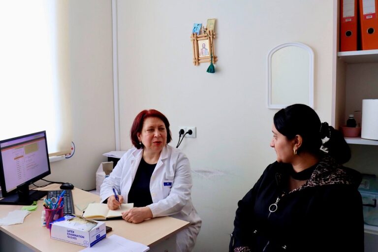 ახალქალაქში უფასო სამედიცინო შემოწმებები ჩატარდა