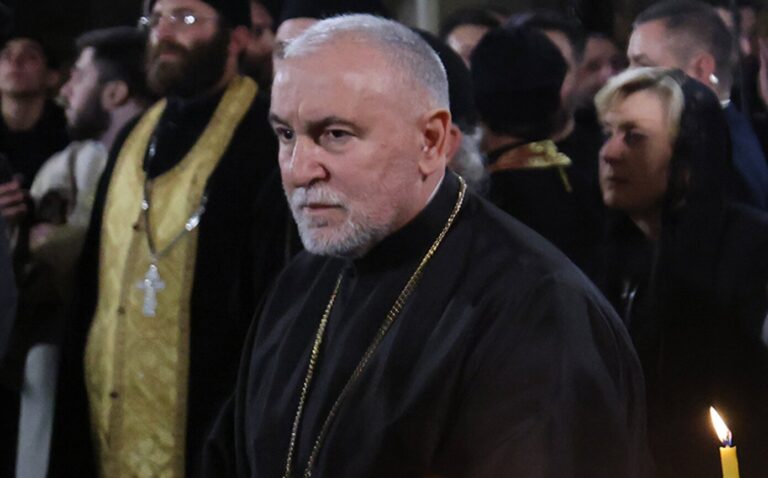 პროტოპრესვიტერი, მამა გიორგი ზვიადაძე: პატრიარქი სიცოცხლეშივე როცა ადგენს თავის მოსაყდრეს, ანდერძის საჭიროება უკვე აღარ არის, ამიტომ არავითარი ასეთი ანდერძი აღარ არსებობს