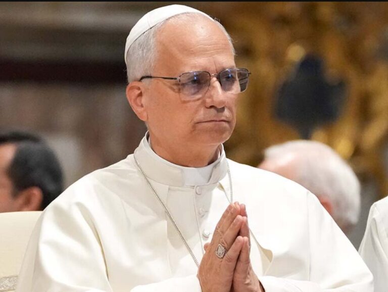 რომის პაპი ლეო XIV – ილია II თავისი მსახურებით გვერდში ედგა ქართველ ხალხს ძნელბედობისა და ძირეული ეპოქალური ცვლილებების პერიოდში, სიყვარულით მფარველობდა ტრადიციებს და იმედით აღავსებდა ადამიანთა გულებს და მთელ საზოგადოებას