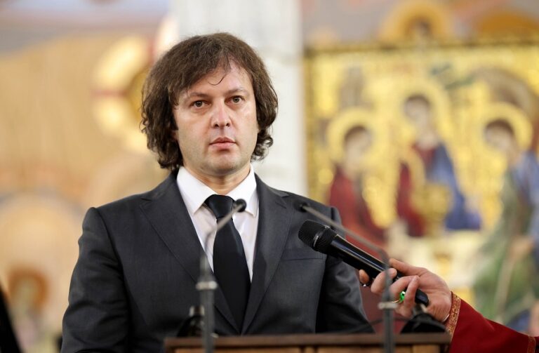 ირაკლი კობახიძე: ეკლესიის და უშუალოდ პატრიარქის წინააღმდეგ მთელი რადიკალური ოპოზიცია იყო ჩართული და ამის შემდეგ, როდესაც ისინი სინანულს გამოთქვამენ, რომ არ იყვნენ სამების ტაძარში პატრიარქის დაკრძალვის დღეს, ეს არის ჩვეულებრივი ფარისევლობა