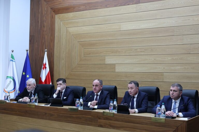 სემეკ-ი: ელექტროენერგიის ტარიფები გაიზარდა მოსახლეობისთვის 5 თეთრით, ხოლო სხვადასხვა კატეგორიის კომერციული მომხმარებლისთვის – საშუალოდ 4-6 თეთრით