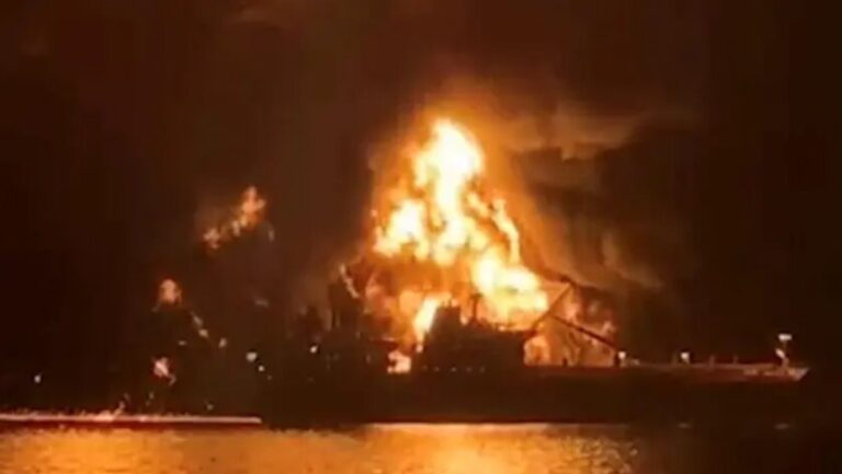 ნავთობის ფასი 100 დოლარს დაუბრუნდა სპარსეთის ყურეში კიდევ ორი უცხოური გემის აფეთქების შემდეგ