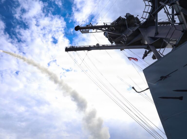 აშშ-ის ცენტრალური სარდლობა: სამი ამერიკელი სამხედრო მოსამსახურე დაიღუპა და ხუთი მძიმედ დაიჭრა