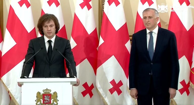 აჭარის მთავრობის თავმჯდომარის თანამდებობაზე ზურაბ პატარაძის კანდიდატურა წარადგინეს