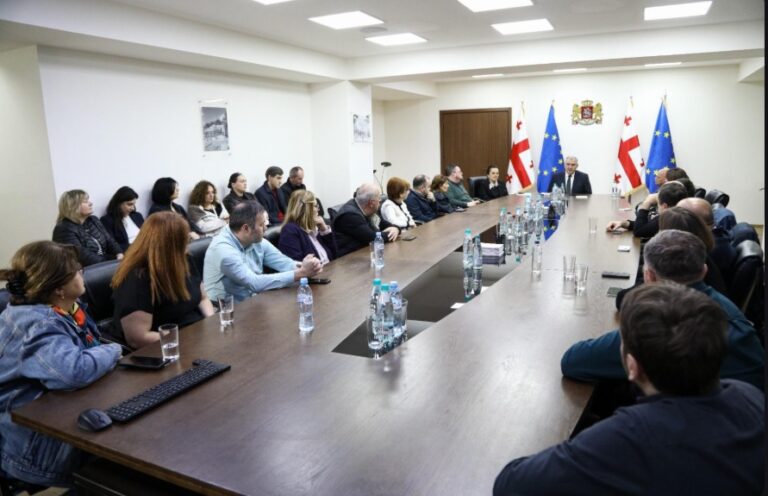 ჯანდაცვის სამინისტრო: განვაგრძობთ მუშაობას, რომ, ნერვ-კუნთოვანი დაავადებების მქონე ბავშვებთან ერთად, კვლევითი, სტაციონარული და ამბულატორიული მომსახურებები ზრდასრულმა პაციენტებმაც მიიღონ