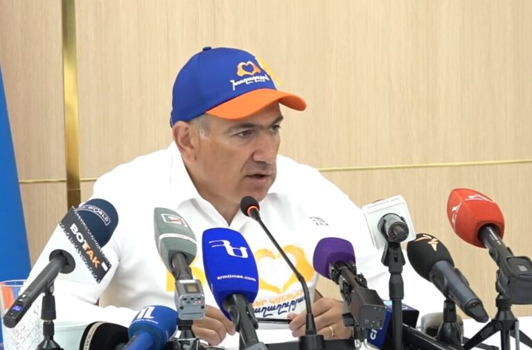 ნიკოლ ფაშინიანი: ჩვენ რუსეთთან არ ვიკამათებთ, არ ვიბრძოლებთ, რუსეთი ზესახელმწიფოა და მას პატივისცემით უნდა მოვეპყროთ, რასაც ჩვენ ვაკეთებთ