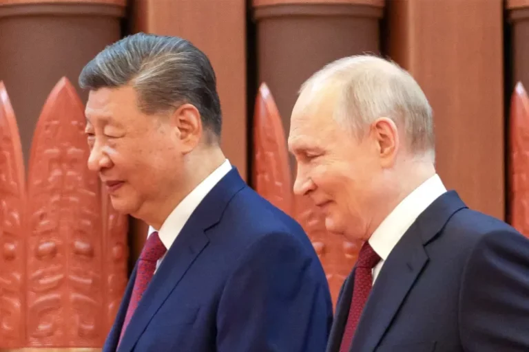 ჩინეთი ცდილობს რუსეთმა განაგრძოს ომი, ეს მის ინტერესებში შედის – სუსტდება რუსეთი, მასზე დამოკიდებულება იზრდება… ამიტომაც მოსალოდნელი და ლოგიკურია, როდესაც პუტინი ასეთი სიხშირით სტუმრობს ოფიციალურ პეკინს – მოსაზრება