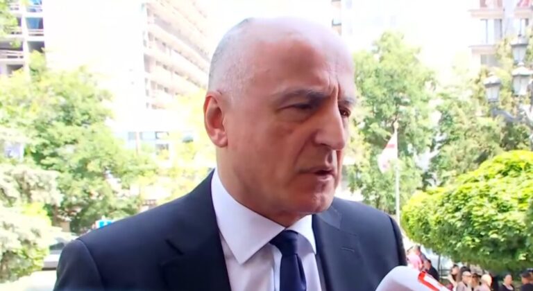 ბადრი ჯაფარიძე: სააკაშვილს არასწორი წარმოდგენა აქვს ბიზნესზე, შესაძლოა, „ნაციონალურ მოძრაობაში“ არსებული პრობლემებიდან ყურადღების გადატანასაც ცდილობდეს