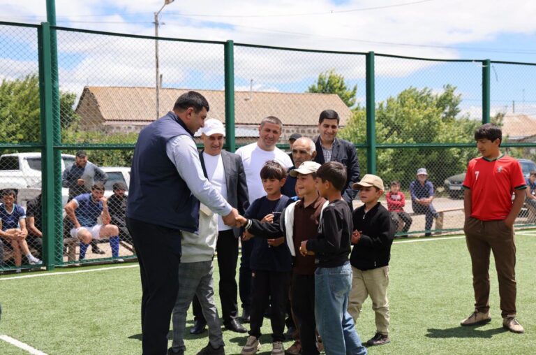 ახალქალაქის მუნიციპალიტეტის სოფელ ჩამძვრალაში მინი სტადიონი გაიხსნა