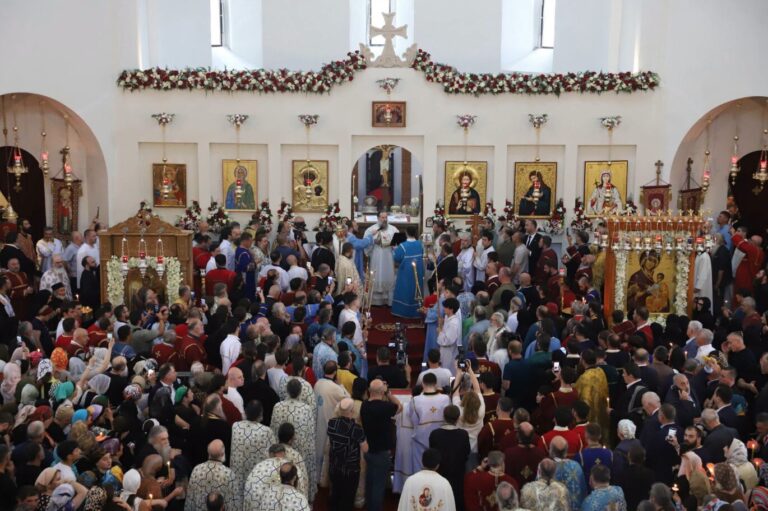 შიო მესამე: დიდი წყალობაა ღვთისა, რომ ქრისტიანული ეკლესიის ორი უდიდესი სიწმინდე – კვართი უფლისა ჩვენისა იესო ქრისტესი და ყოვლადწმინდა ღვთისმშობლის პატიოსანი სამოსელი, საქართველოშია დავანებული